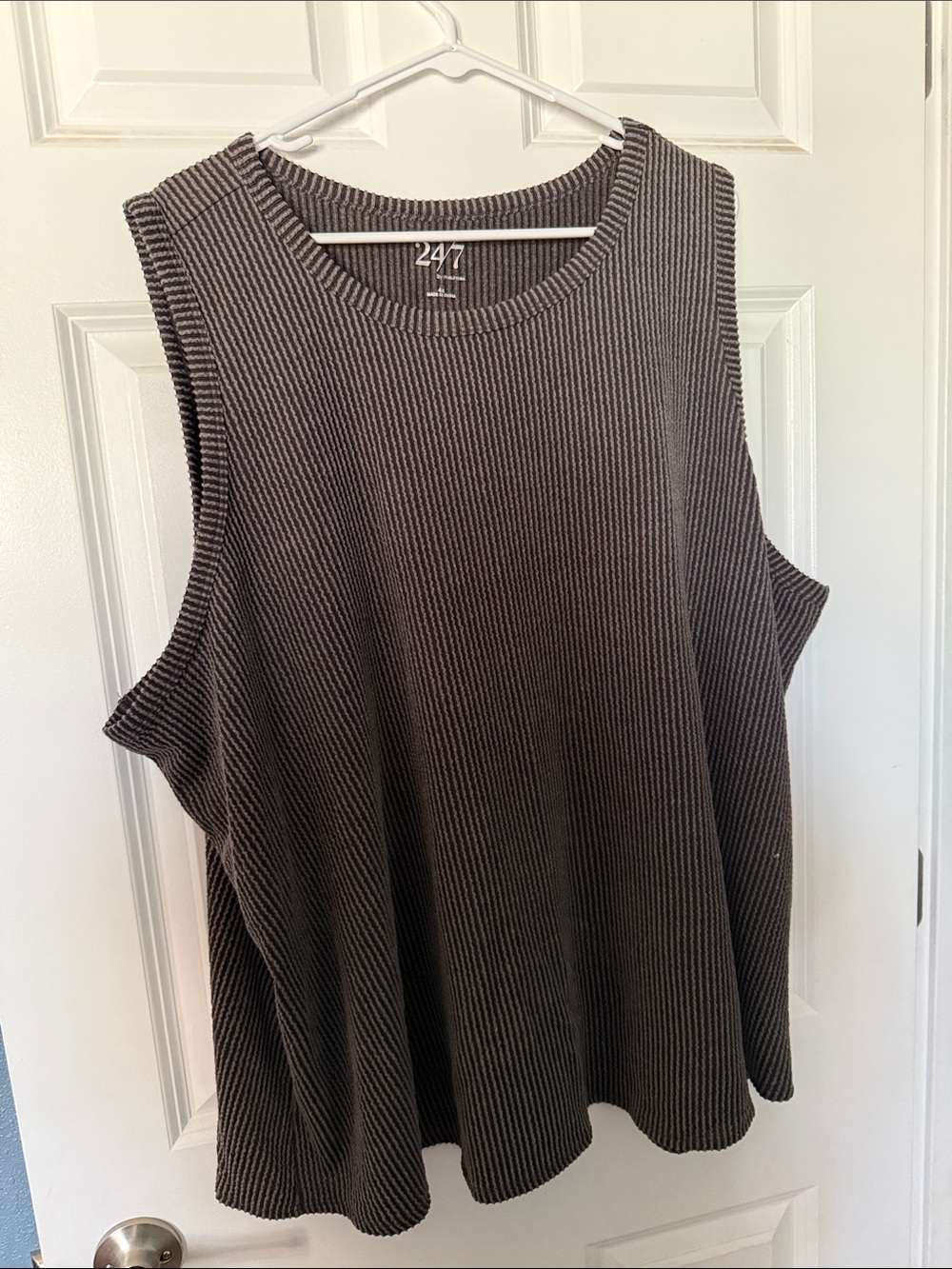 Maurice’s Ribbed Sleeveless Tank Top - Black with distressed gray stripes
